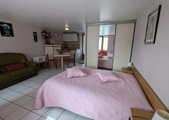 D'hotes Du Moineau Bed & Breakfast